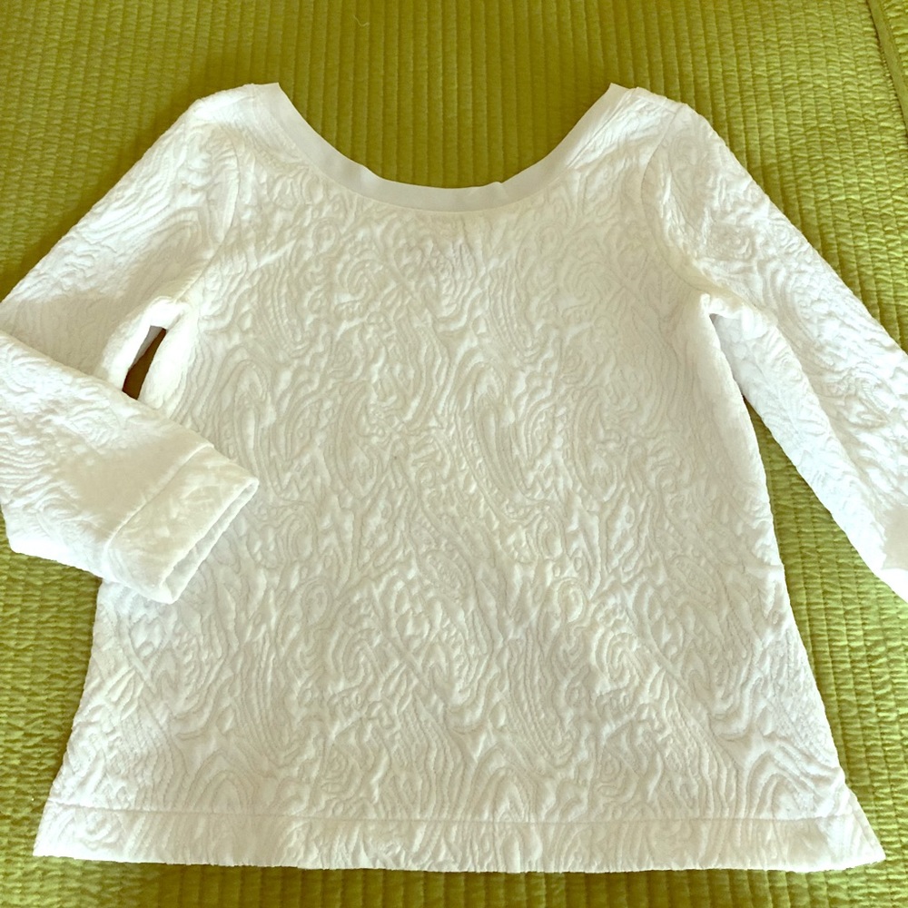 Banana republic top easy wearing fancy NWOT